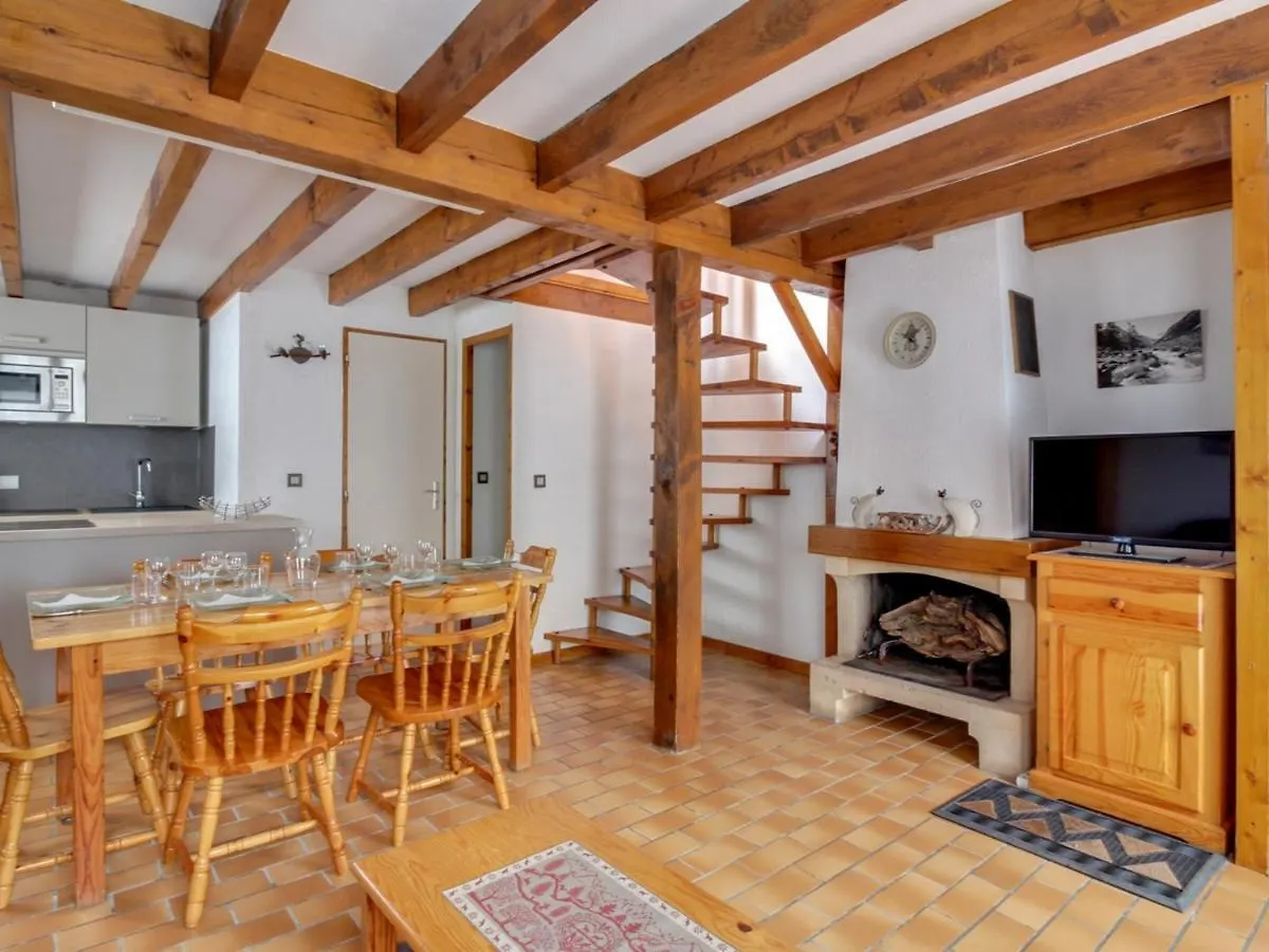 Chalet En Duplex A Cauterets, 2 Chambres, 7 Pers., Terrasse, Pres Des Remontees, Parking Inclus - Fr-1-401-6
